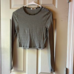 cropped striped shirt